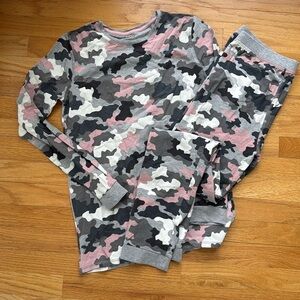 Marks & Spencer Girls XL Pink Camo Pajama Two Piece Sleepwear Set PJs 15-16y